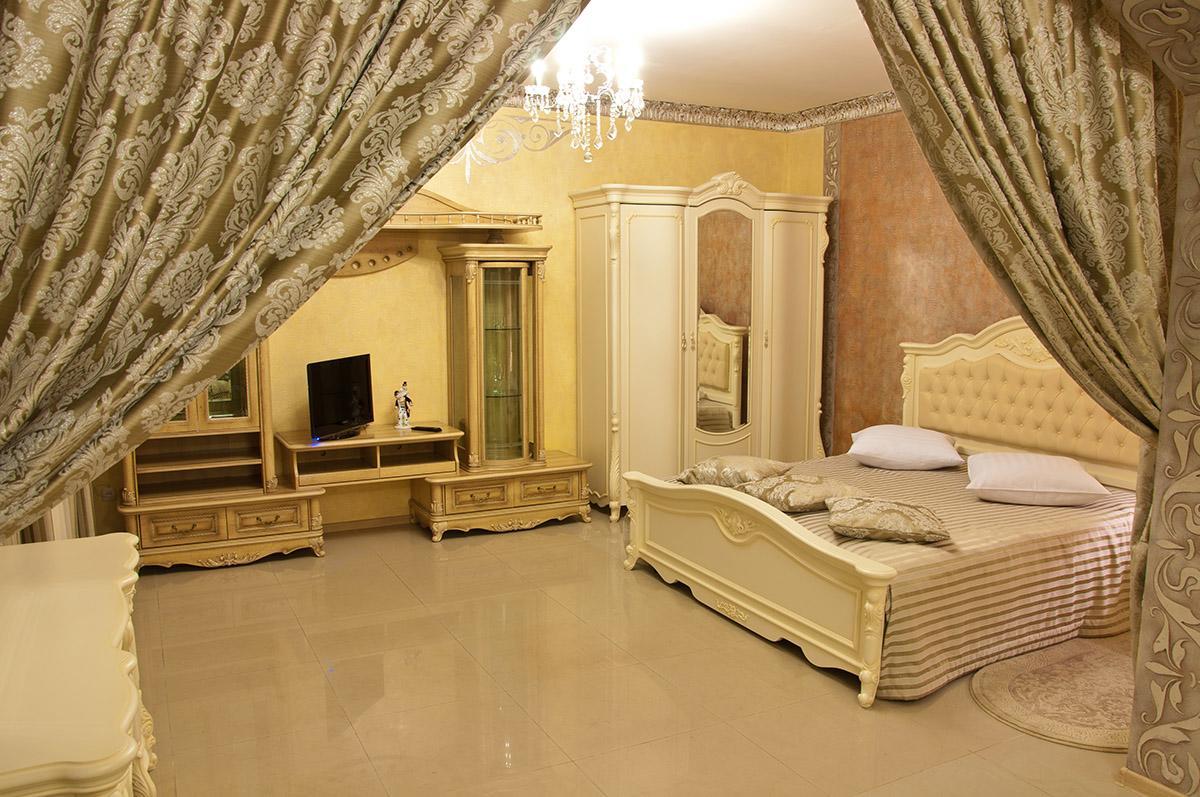 "Zolotoe Runo" Hotel Odessa Exterior photo